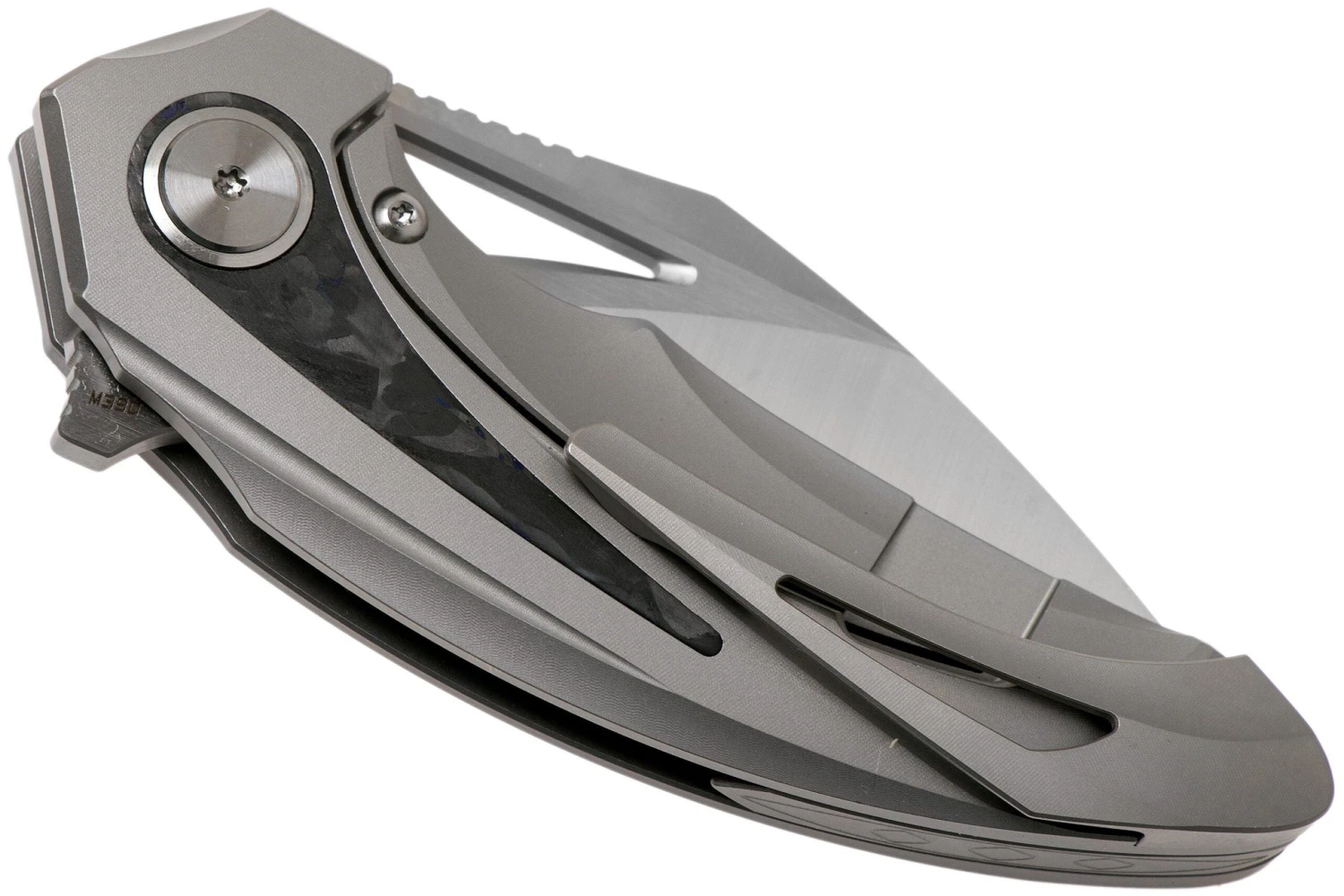 Bestech Nuke BT2107A Grey Blasted Titanium, Blue Marbled Carbon Fibre, Satin Navaja, Diseño Kombou 6 Bestech Nuke BT2107A Grey Blasted Titanium, Blue Marbled Carbon Fibre, Satin Navaja, Diseño Kombou - Imagen 4