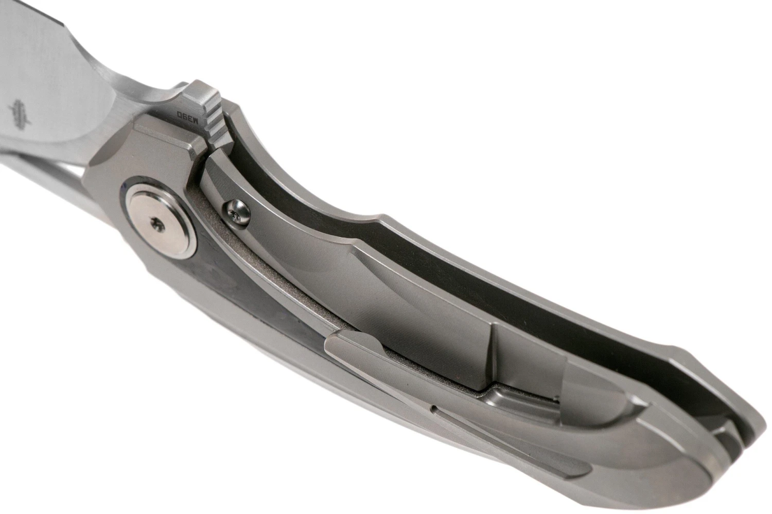 Bestech Nuke BT2107A Grey Blasted Titanium, Blue Marbled Carbon Fibre, Satin Navaja, Diseño Kombou 7 Bestech Nuke BT2107A Grey Blasted Titanium, Blue Marbled Carbon Fibre, Satin Navaja, Diseño Kombou - Imagen 5