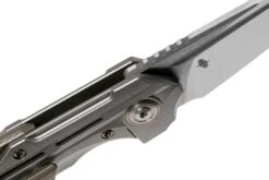 Bestech Vigil BT2201A Grey Blasted Titanium, Satin Navaja, Diseño Kombou 15 Bestech Vigil BT2201A Grey Blasted Titanium, Satin Navaja, Diseño Kombou -Böker || Spyderco || Buck Ventas BHBT2201A 06 bestech